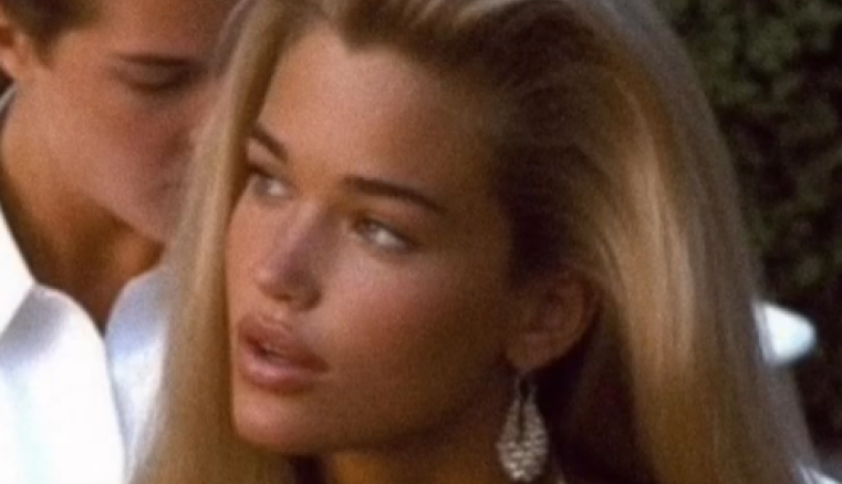 Prelepa manekenka oduševljava lepotom i stilom: Istina koja se krije iza toga je jeziva