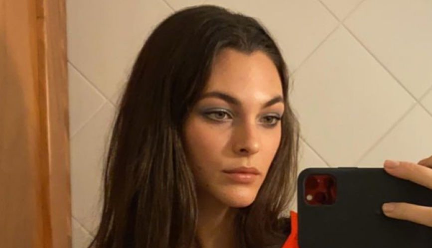 Uslikani u strastvenom zagrljaju na Ibici: Ko je Italijanka koja je osvojila holivudskog zavodnika Leonarda Dikapria?