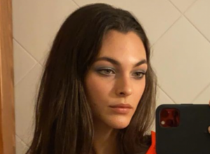 Uslikani u strastvenom zagrljaju na Ibici: Ko je Italijanka koja je osvojila holivudskog zavodnika Leonarda Dikapria?