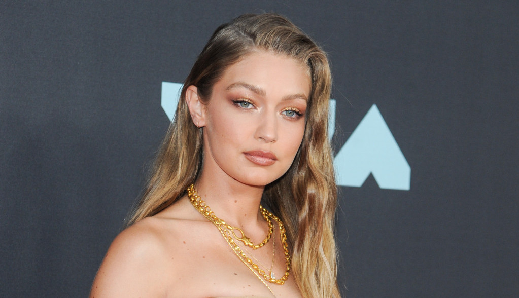 Nauka tvrdi da ona ima najlepšu vilicu: Prema zlatnom preseku Điđi Hadid je primer savršenih crta lica