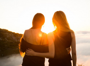 Sutra nas čeka pomračenje Sunca: 3 znaka doživljavaju ispunjenje želja, večeras obavezno uradite ovo