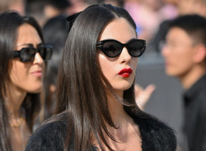 Hipnotisala je sve prisutne svojom lepotom: Ćerka Monike Beluči glavna zvezda Nedelje mode u Milanu