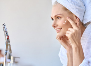 Hladno vreme je neprijatelj vaše kože: Evo kako da izbegnete da vam lice bude suvo i izritirano