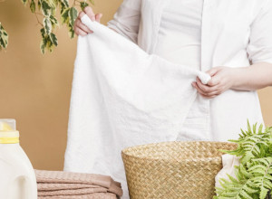 Veš će biti beo kao sneg: Zaboravite na izbeljivač, ubacite nešto mnogo bolje u bubanj