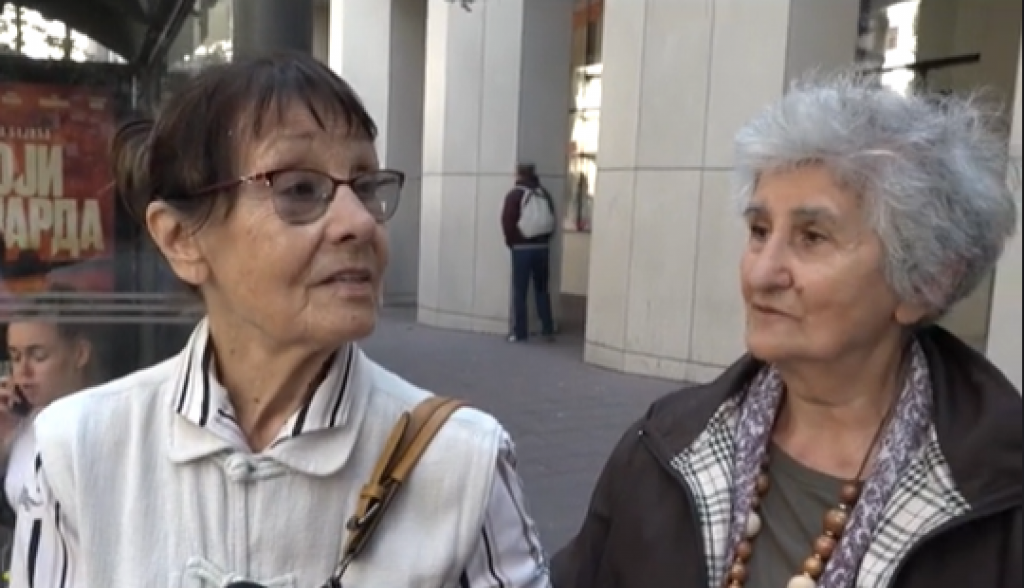 Ovo treba da vide sve žene u Srbiji: Beograđanke izvele drugaricu da proslave njen 87. rođendan i pokazale kako izgleda iskreno prijateljstvo (VIDEO)
