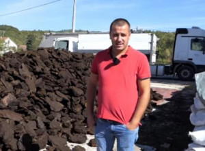 "To nije žena, nego zmija": Stekao veliko bogatstvo ali zbog Instagrama ostao sam sa četvoro dece