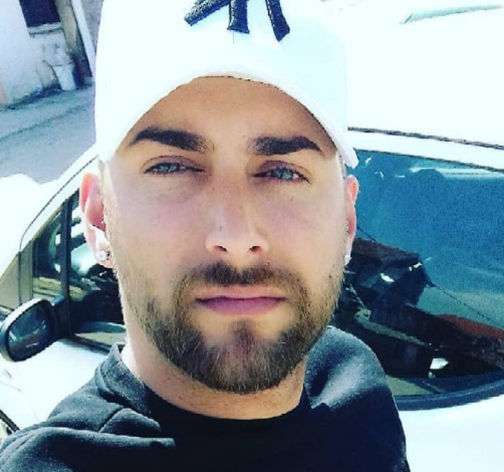Dragan čisti ulice Beograda, a žene luduju za njim: Prija mu popularnost ali zbog nje ima veliki problem