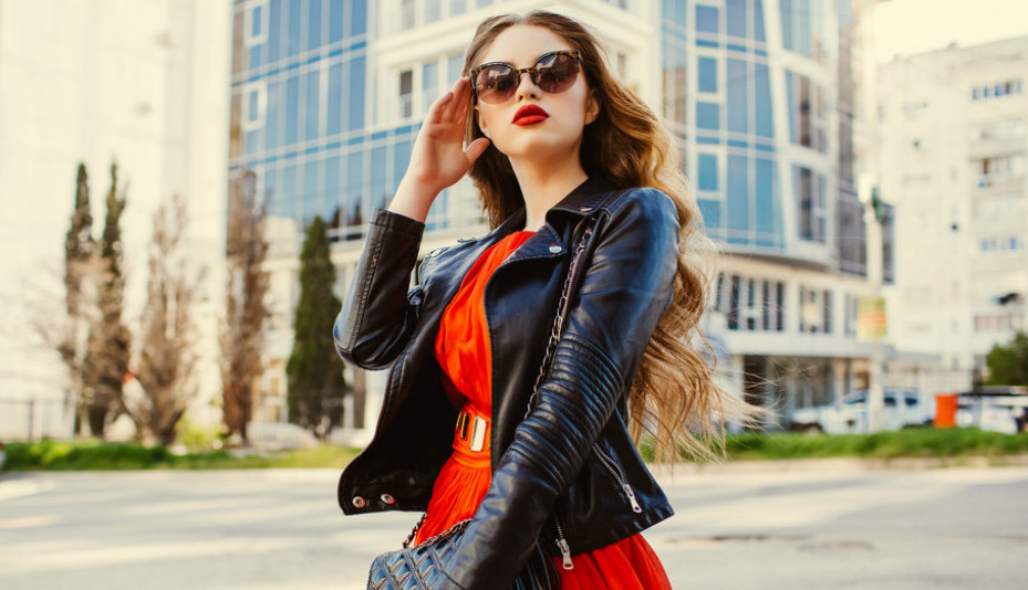 Biće kao nova! Osvežite kožnu jaknu sami, uklonite fleke i udarite glanc, veoma je jednostavno, a pare vam nisu potrebne