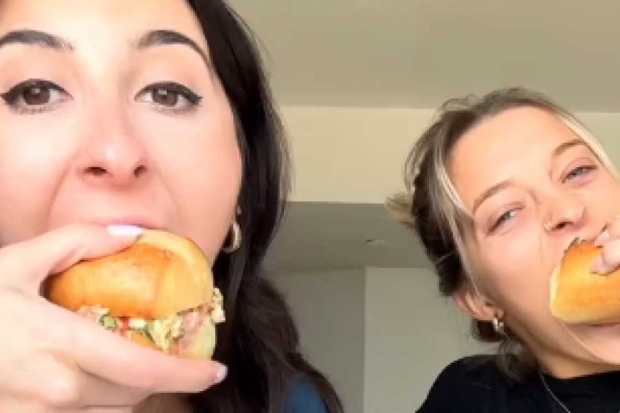 Šta to radite, žene božje? Najnoviji kulinarski Tiktok trik šokirao mase, pogledajte samo kako prave sendviče - pa ovo nema nigde!