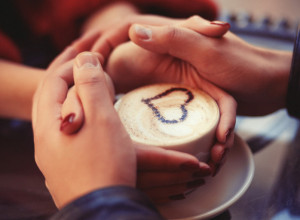 Lepe poruke o sreći: Najvažnije lekcije o prijateljstvu i ljubavi koje smo naučili iz serije  „Prijatelji“