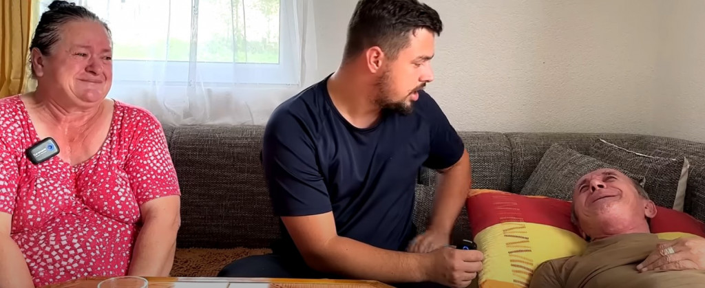 Sin se odrekao roditelja, otac od bola legao u postelju: Prošlo je 7 godina kako je otišao - "Samo da ga vidimo dok smo živi"