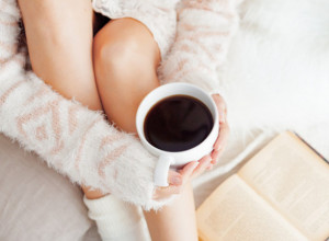 Doktorka savetuje: Uz prvu jutarnju kafu obavezno popijte čašu vode, evo zašto je to važno