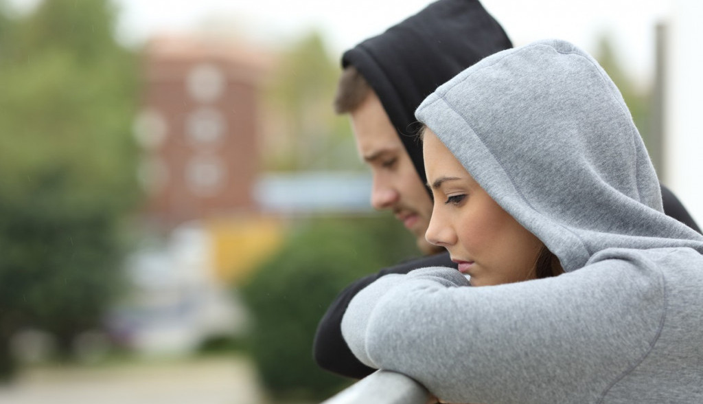 Poznati psiholog upozorio žene: "Ako vam muškarac kaže "ne mogu da živim bez tebe", bežite od njega odmah!"