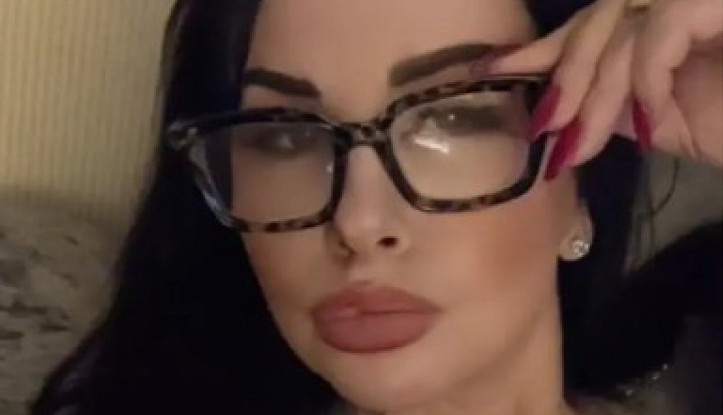 Svi bi da je žene: „Prosili su me oko 400 puta, ali sam ja 7 godina u celibatu, ne pada mi na pamet da muškarcu ispunjavam želje!“