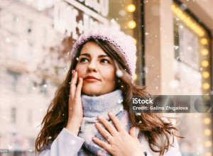 HOROSKOP ZA JANUAR 2024. Rakovima prilika za napredak, Škorpije ulaze u ozbiljnu vezu, Jarčevi će se opariti