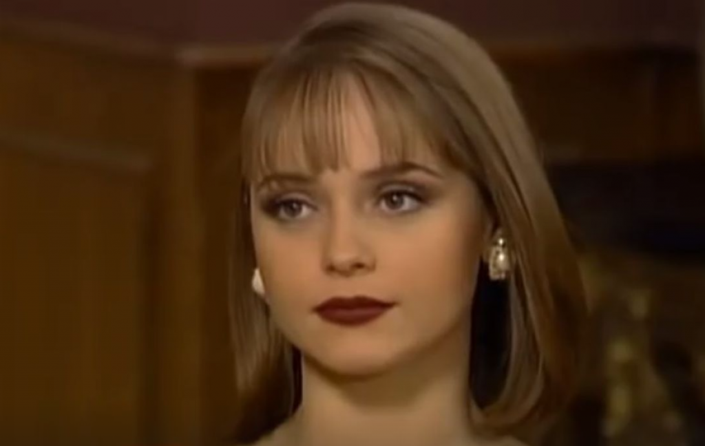 Legendarna "zlobnica" sve je zaprepastila izgledom: Bila je jedna od najlepših glumica, a sad je izobličena od operacija i botoksa
