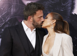 Sestra Dženifer Lopez kulira razvod: Umesto da zalupi vrata Afleku, ona bez blama uradila ovo, skandal kakav se ne pamti