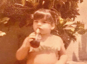 Da li je prepoznajete: Lepa glumica nije lako dobijala prilike, na vrhuncu slave se povukla, a danas radi u kuhinjskim sunđerima