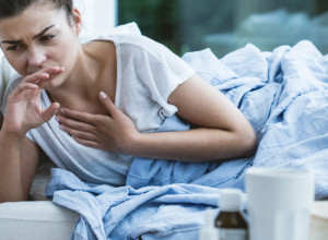 Napravite sirup za suvi kašalj: Isprobajte narodni recept od 2 sastojka koja imate u kući, provereno deluje