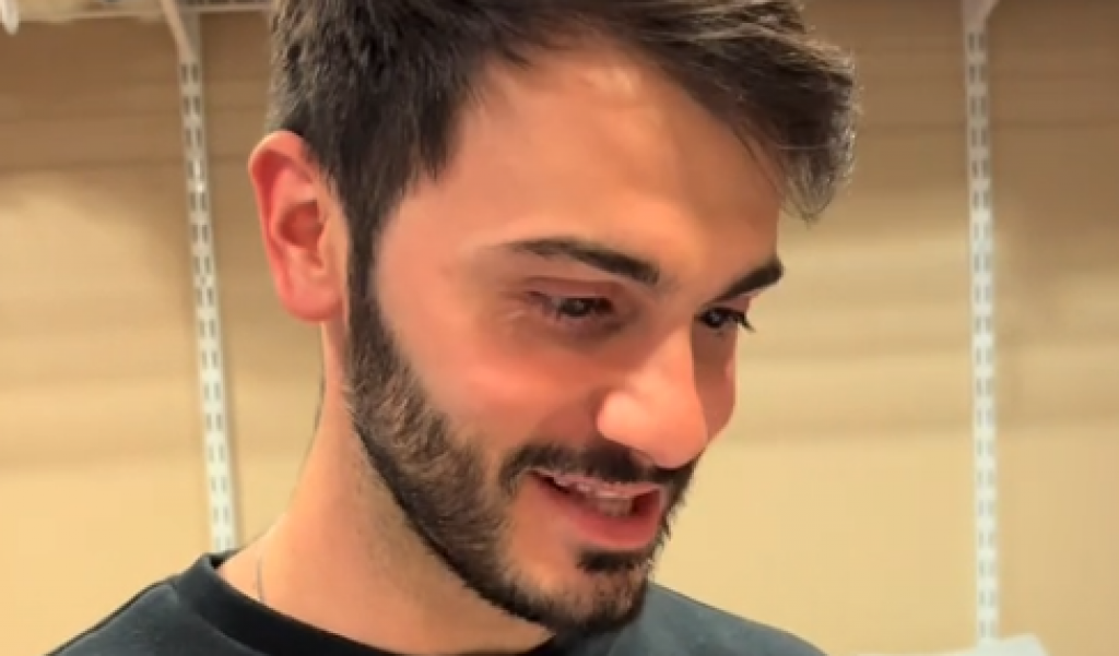 Ljubav bez granica! Karlo je učinio nezamislivo kako bi osvojio srce lepe Sare, sada su "IT" par na TikTok-u