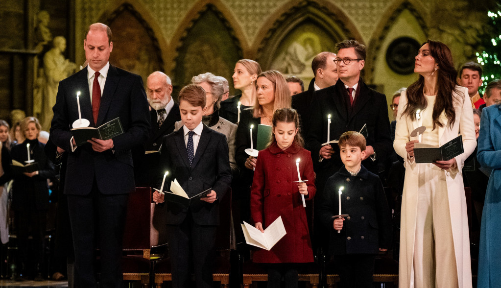 Britanska kraljevska porodica uvek jede istu hranu: Praznična trpeza na dvoru je dosadna, a evo koji je glavni specijalitet za Božić