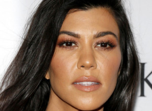 „To nije ime za dete“: Kortni Kardašijan prvi put objavila fotografiju bebe, a svi joj se rugali zbog imena koje je dala sinu