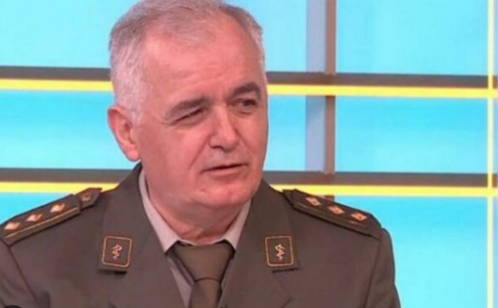 Čuveni gastroenterolog sa VMA otkriva: Ako na ovaj način pijemo vodu ugojićemo se, evo kako to izbeći