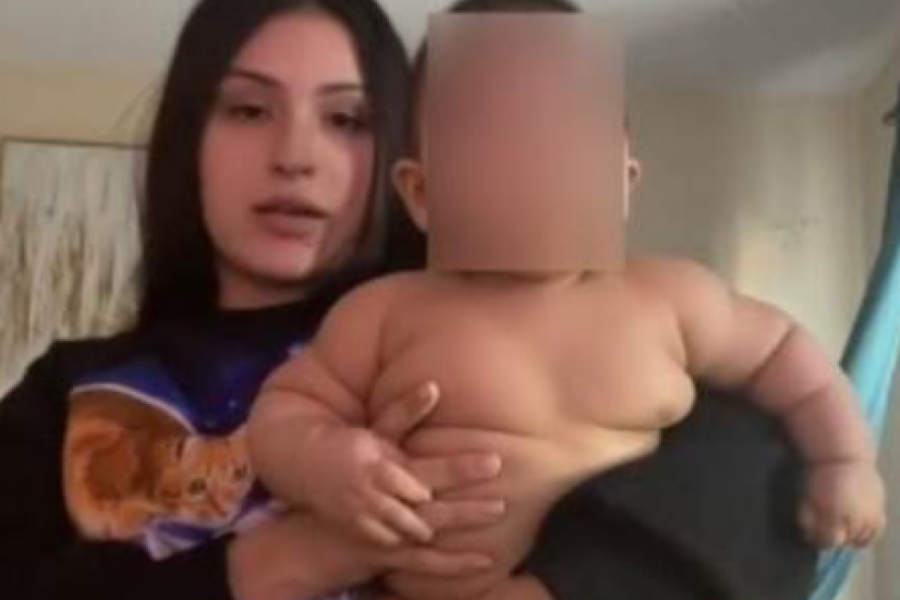 Da li ste videli veću petomesečnu bebu?  Dva miliona ljudi je šokirano pa su razapeli majku, a od njenog odgovora su zanemeli