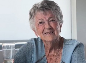 "Obožavala sam muškarce": Baka na 90. rođendan otkrila šta bi promenila u životu da može, poslušajte je da se i vi ne kajete