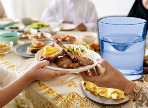 Doktor PerišIć upozorio da ovu vodu ne smeju da piju srčani bolesnici: Evo koja je najbolja za zdravlje