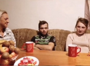 Biće belaja: Bosanac koji je u braku sa dve žene ponovo šokirao javnost - Obe zatrudnele u isto vreme