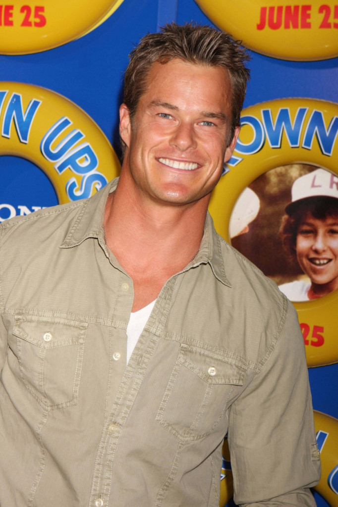 Preminuo poznati glumac: Žene su ga obožavale, a uzrok smrti još uvek nije poznat