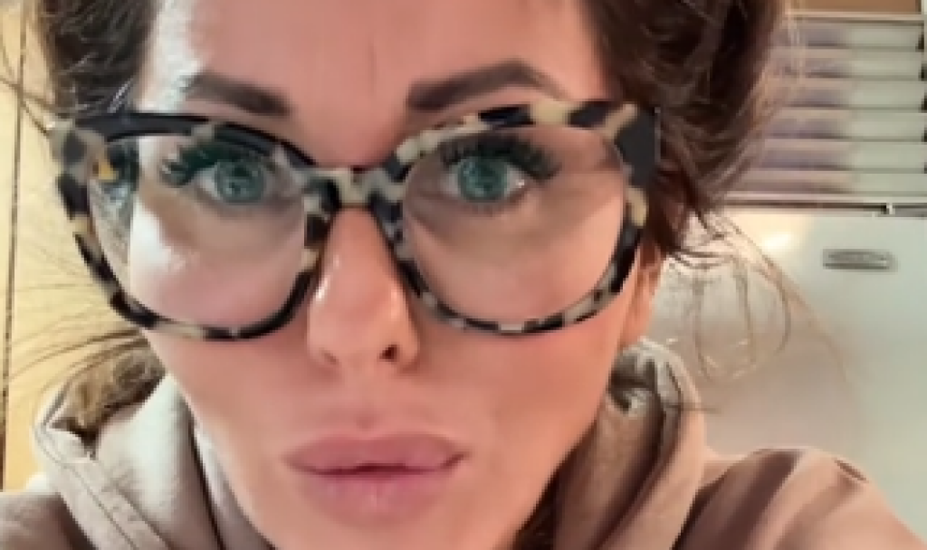 "Ljubav je za siromašne i ružne": Bogata influenserka prosula kontroverzan stav, uzdrmala internet!