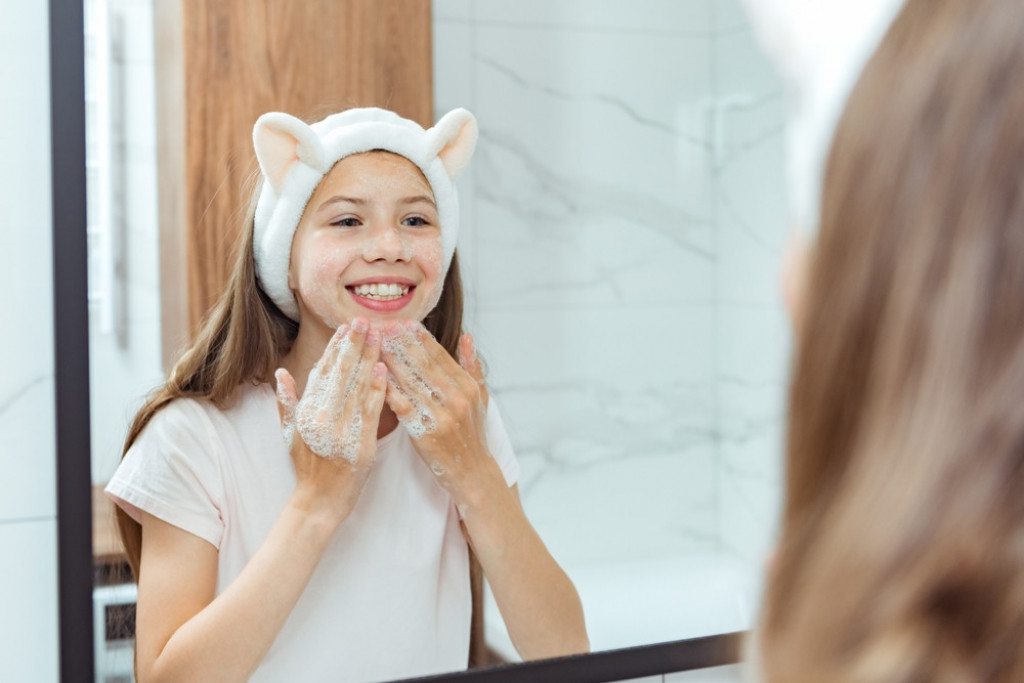 Dermatolog upozorila roditelje: Ove proizvode za negu kože deca nikako ne smeju da koriste, može biti jako opasno