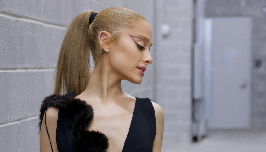 Trenutno je najomraženija ličnost: Nova pesma Ariane Grande je čista provokacija, izazvala je ogroman bes među ljudima