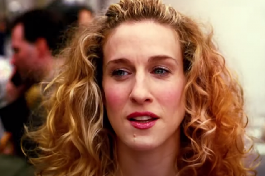 Čuvena suknja iz ,,Seksa i grada" prodata na aukciji: U to vreme nije vredela više od 500 dinara, a sada  košta kao suvo zlato!