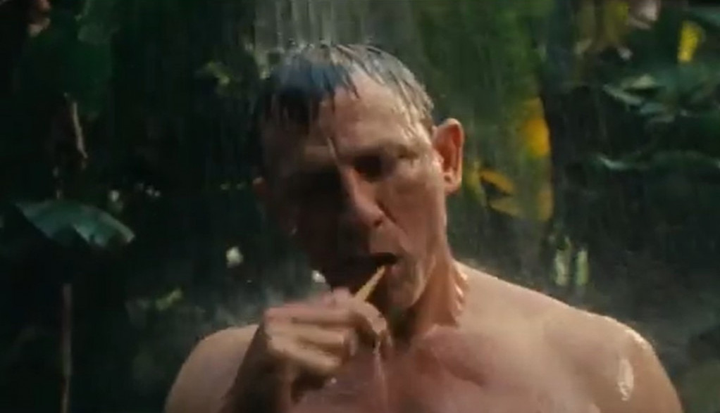 Topi salo i štiti srce: Način na koji se tušira Džejms Bond pozitivno utiče i na zdravlje i na izgled