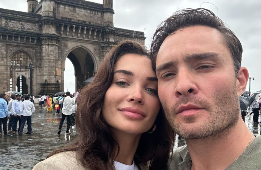 Živela ljubav! Glumac serije ,,Tračara" objavio lepu vest, životno pitanje postavio na luksuznoj lokaciji