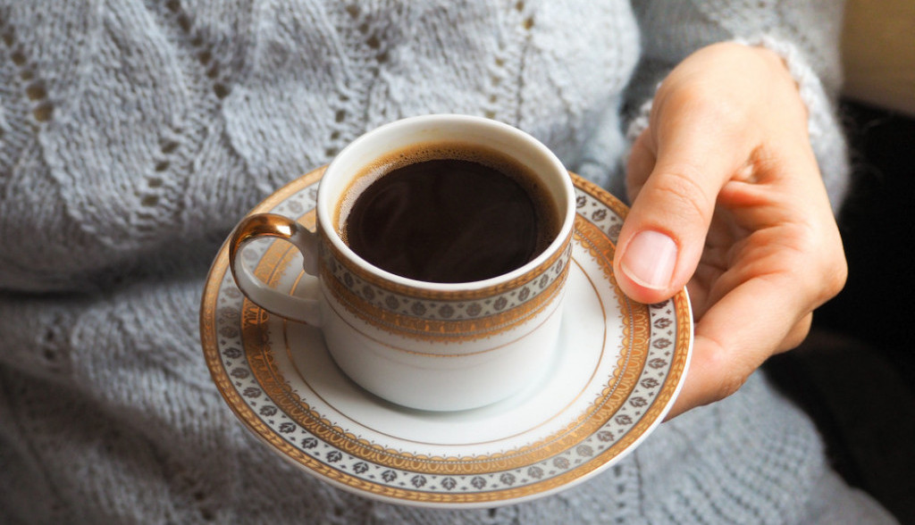 Ne bacajte talog od kafe: Upotrebite ga za čišćenje, teranje insekata i još korisnih namena