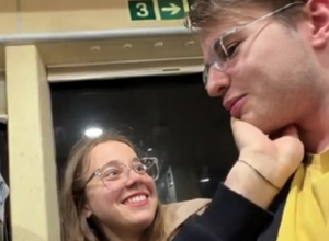 Ljubav u doba tehnologije: Aleksandar ,,prešao igricu" neverovatnim umećem, evo kako je upoznao ženu svog života!