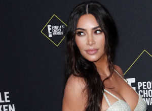 Pa, kako je nije sramota? Zgrozićete se kada vidite šta prodaje Kim Kardašijan po paprenoj ceni