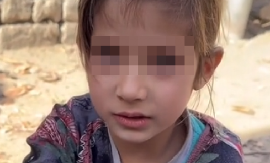 Ista kao svetska lepotica: Devojčica (6) neverovatno podseća na slavnu manekenku, znamo da znate na koju mislimo!