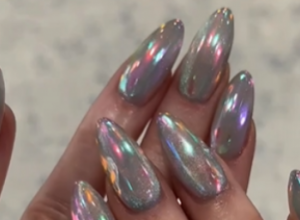 Aurora nokti osvajaju bjuti svet: Ovo će biti najtraženiji manikir u salonima, elegantan i efektan