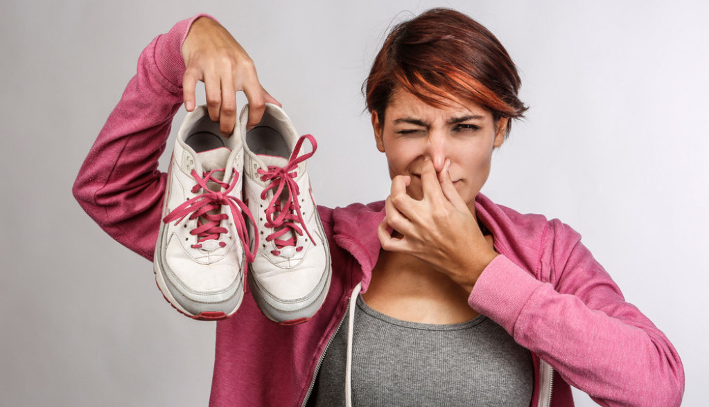 Neprijatan miris obuće: Evo kako da nestane za tili čas, sve što vam treba imate u kući
