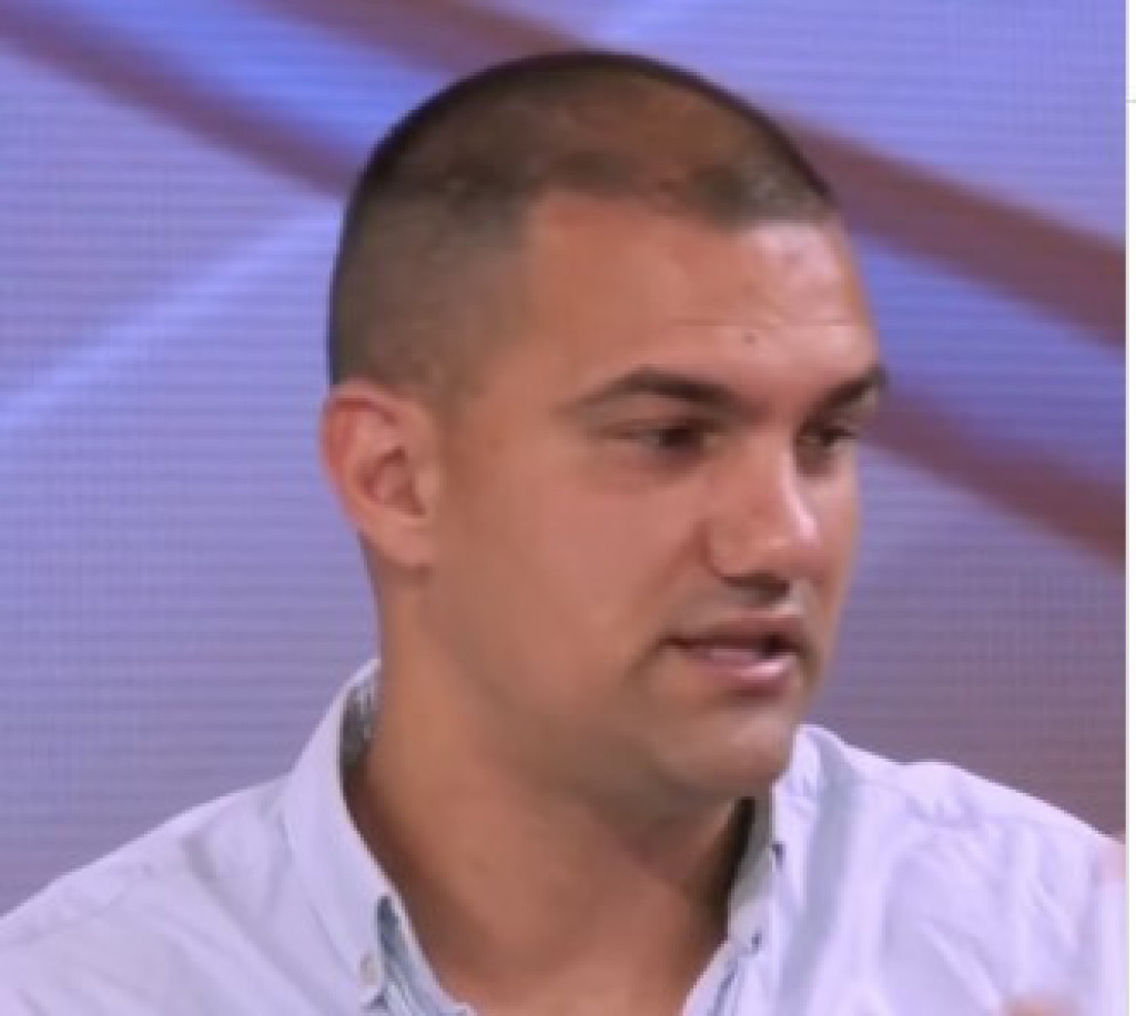 "U radu sa decom najteži je rad sa roditeljima...":  Nastavnik Miloš dobio spisak dece koju ne sme da dotakne dok preskaču kozlić