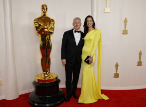 Na dodeli Oskara svi se okretali za Anom Ivanović: Teniserka blista u limun žutoj haljini