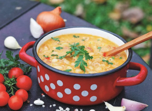 Dodajte ovo u pasulj umesto sode bikarbone: Skuvaće se za tili čas i zadržaće sva korisna svojstva