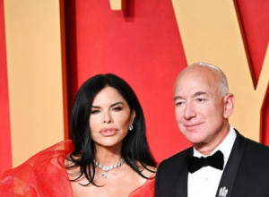 Ni Bezos nije mogao da je gleda u oči: Loren se na crvenom tepihu pojavila sa najdubljim dekolteom koji postoji!