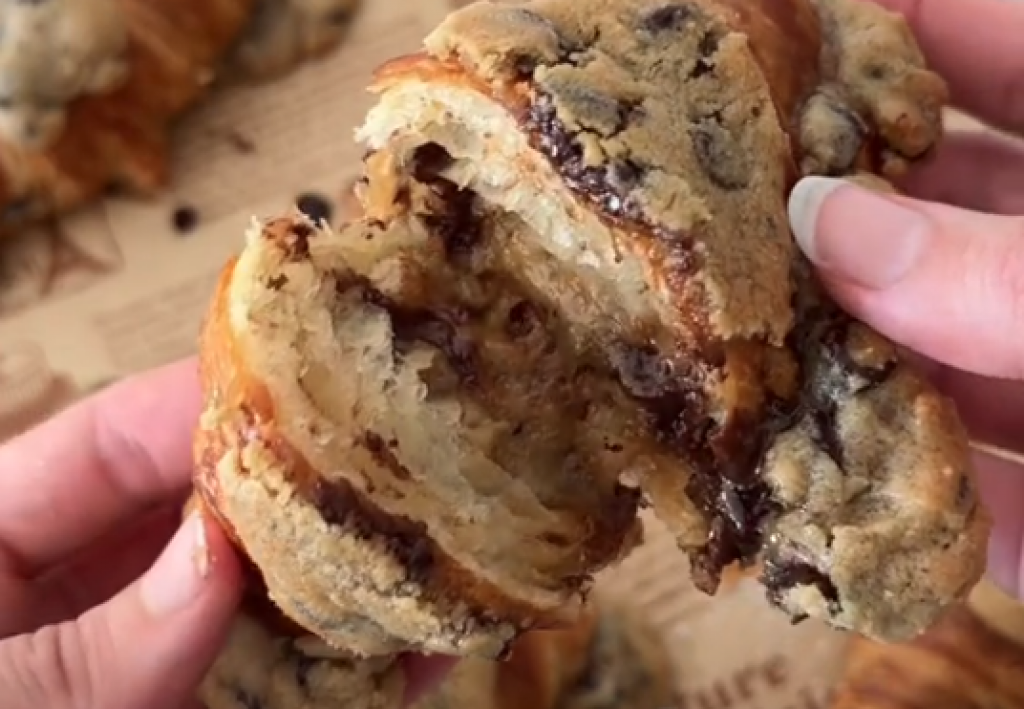 Ljudi se bukvalno ,,dave" u ovim kroasanima: Viralni TikTok hit preplavio mreže, spaja 2 omiljene poslastice