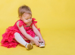 Mame treba da znaju: Kada dečje cipele postanu tesne, ne bacajte ih, već uradite ovo!